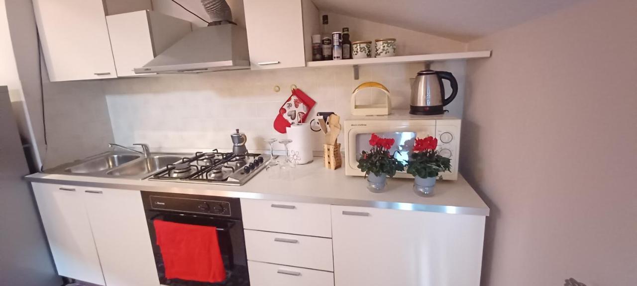 Appartement Dino Il Mansardino à Ome Extérieur photo