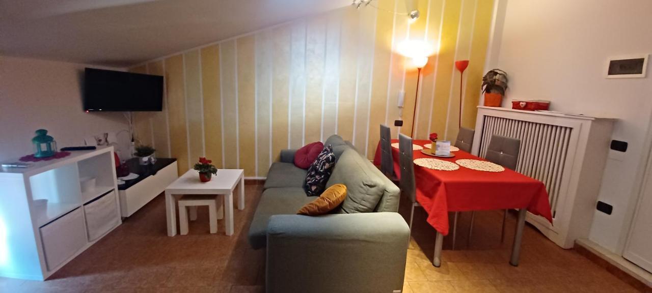 Appartement Dino Il Mansardino à Ome Extérieur photo